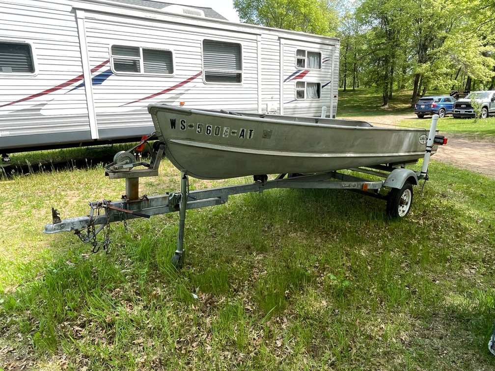 Aluma Craft 14' Aluminum Boat & Trailer (Sells with Bill of Sale Only) (Spring Brook, WI)