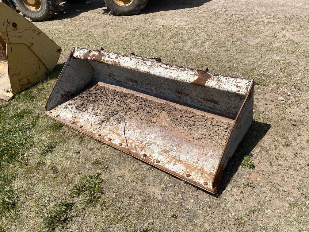 72" Skid Steer Bucket (Deerbrook, WI)