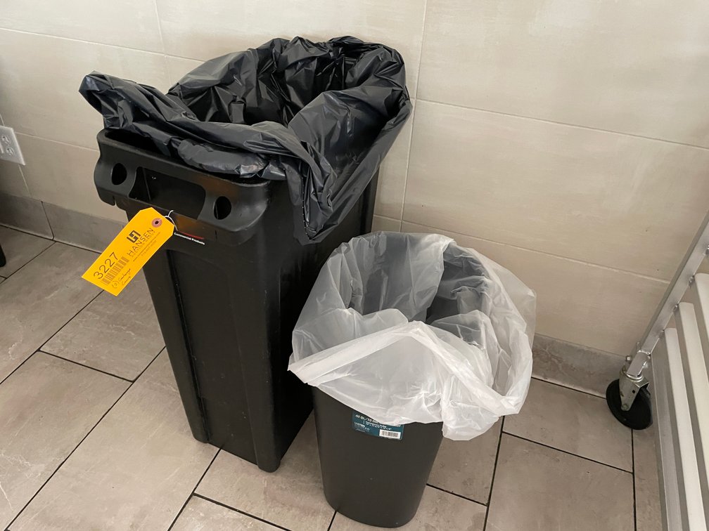 (2) Garbage Cans