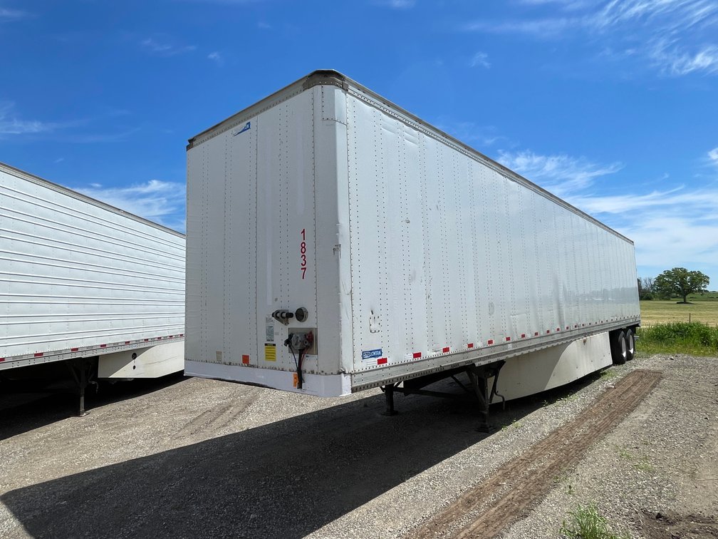 2017 Stoughton Semi-Trailer (Has WI Title) (Denmark, WI)