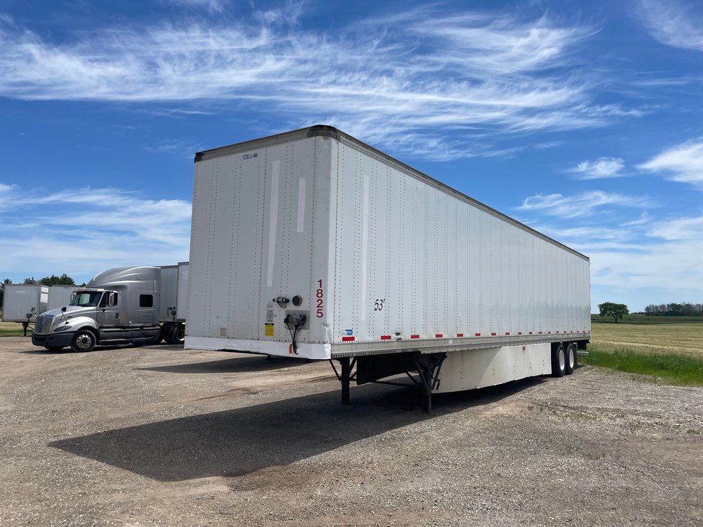 2014 Stoughton Semi-Trailer (Has WI Title) (Denmark, WI)