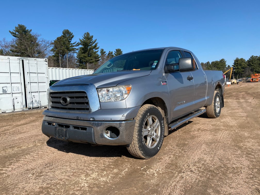 2007 Toyota Tundra 4x4 Pickup (Has WI Title) (Mosinee, WI)