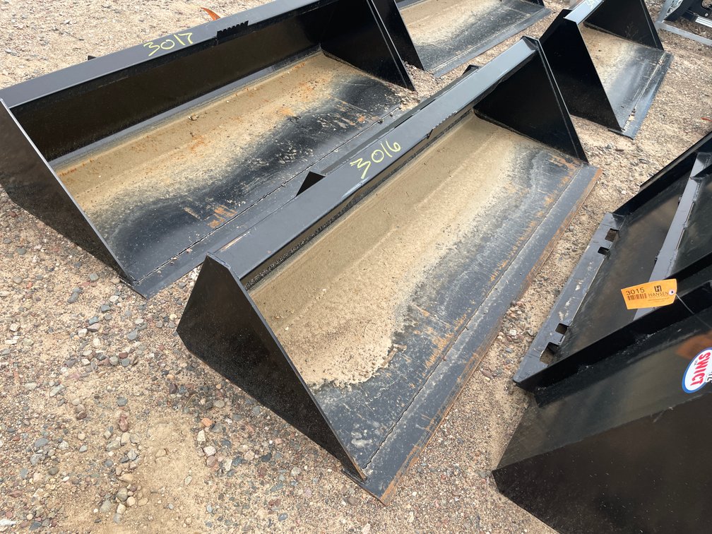 Unused 84" Bucket Attachment