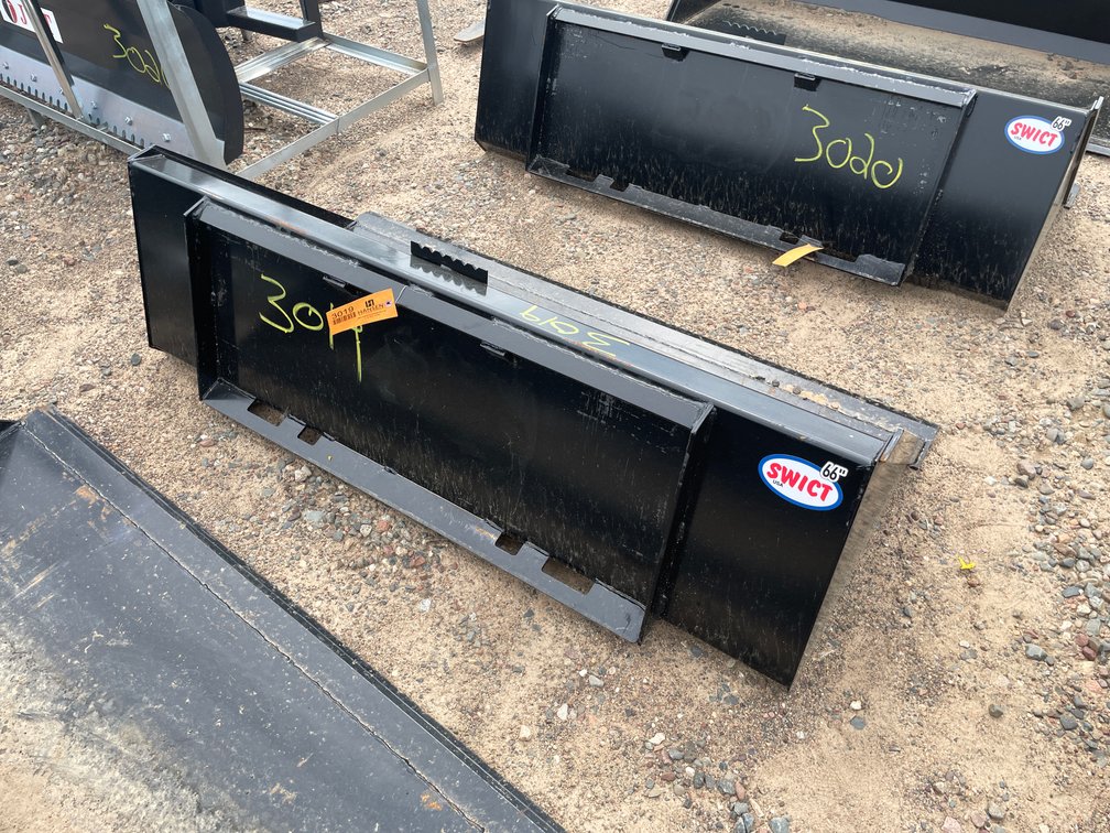 Unused 66" Bucket Attachment