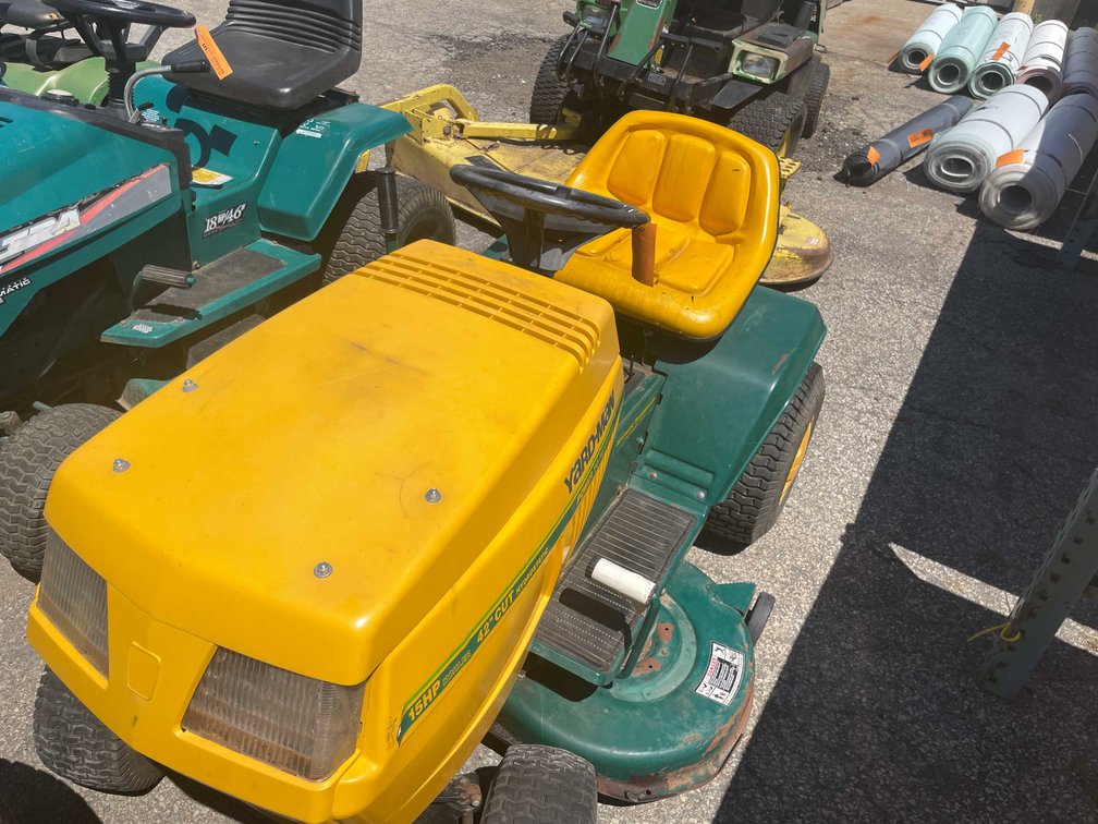 Yardman Riding Mower (O3)