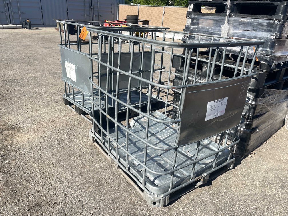 (1) Wire Basket (O7)