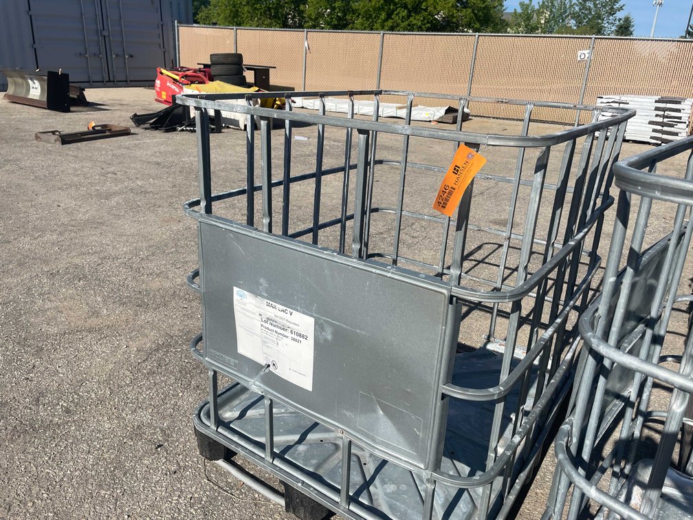 (1) Wire Basket (O7)