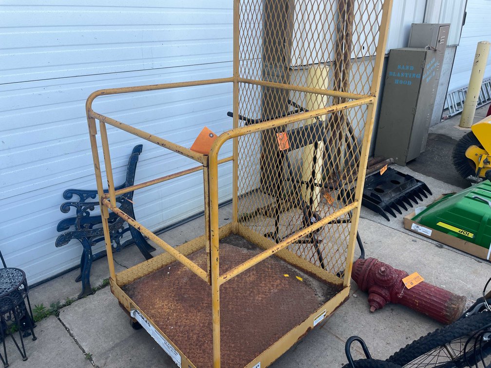 Forklift Man Basket (O3)