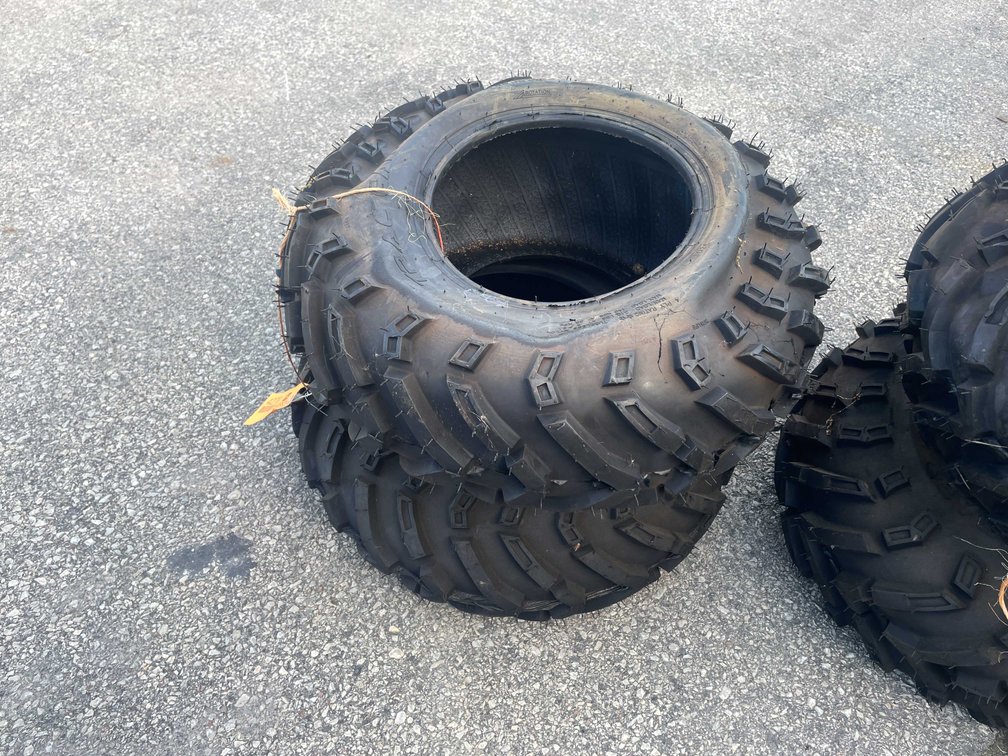 Kaw Bayou 300 4x4 Front Tires (O3)