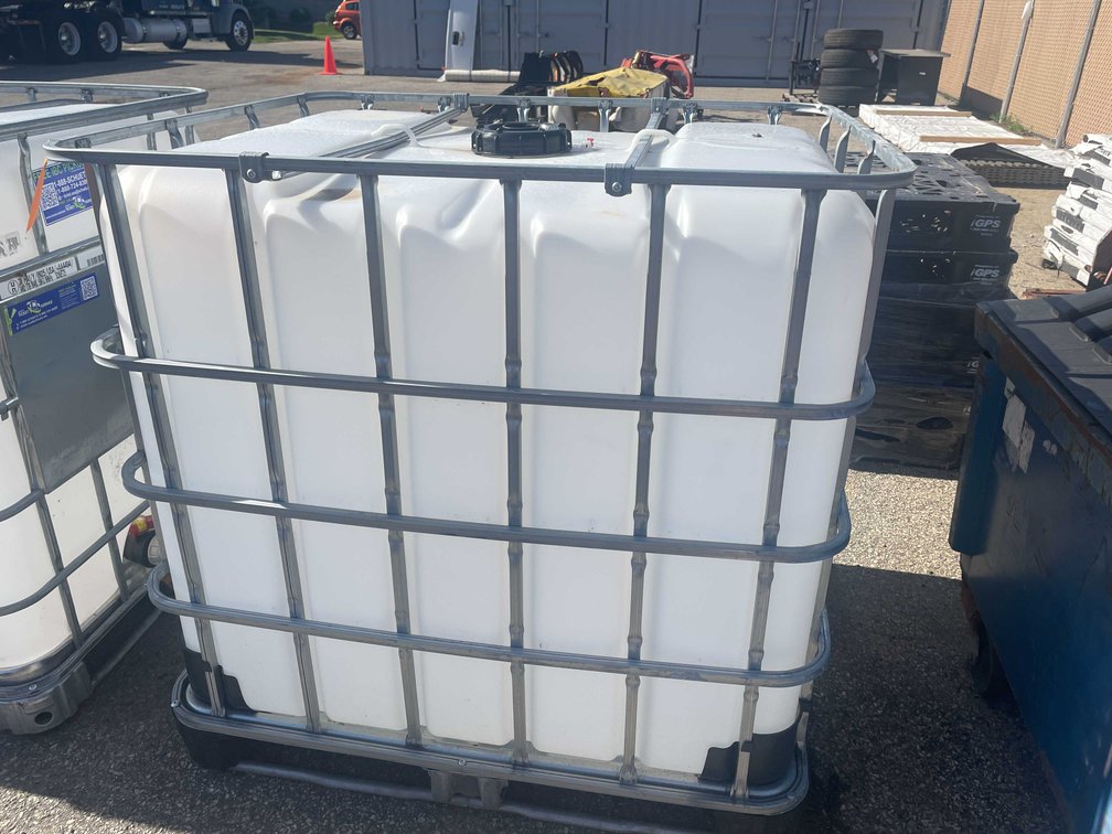 (1) IBC Tote (O7)