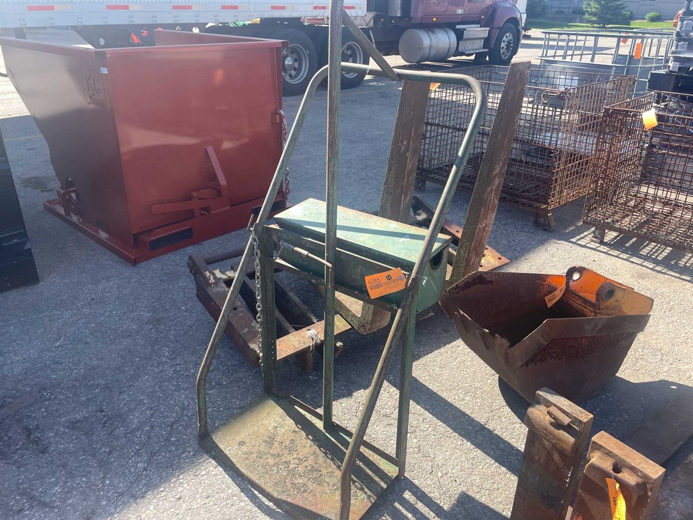 Cart (O8)
