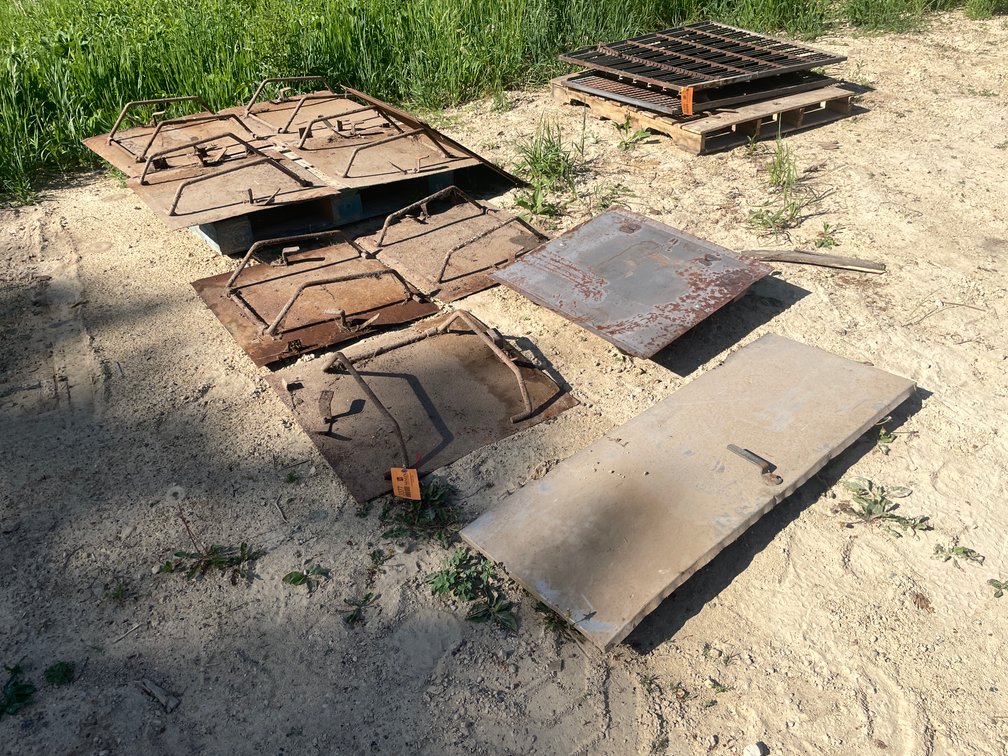 (1) Entrance Silo Door, (8) Silo Doors, and (4) Blank Metal Sheets