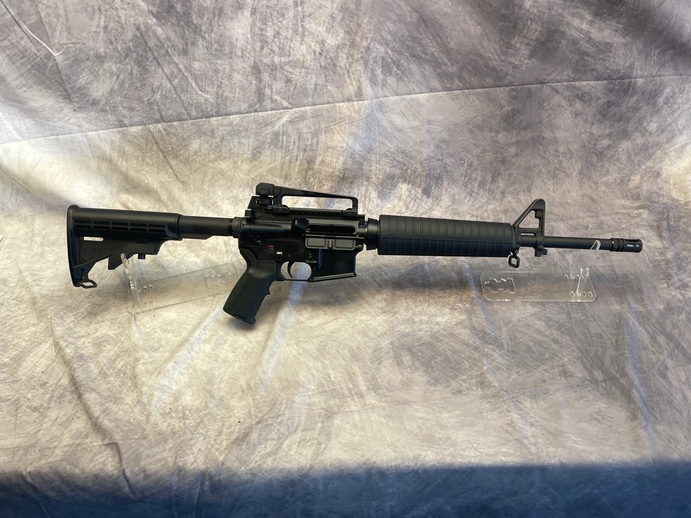 Delton DTI 15 556 Rifle SN: B-28949 (Princeton, MN)