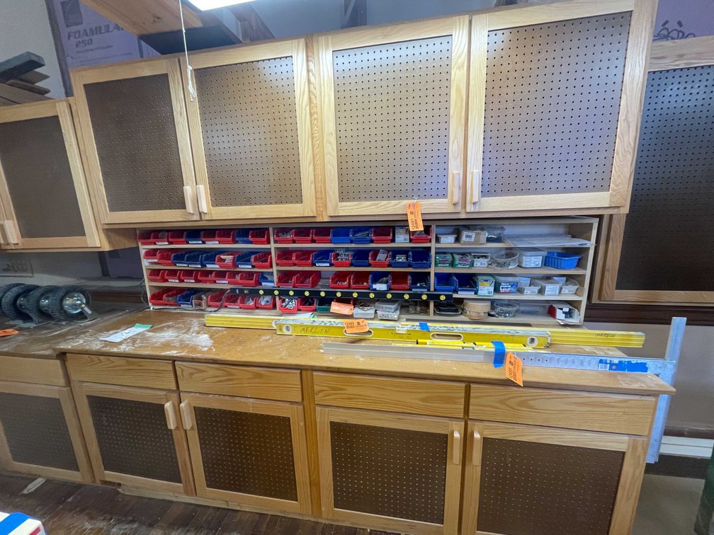 Upper and Lower Cabinets
