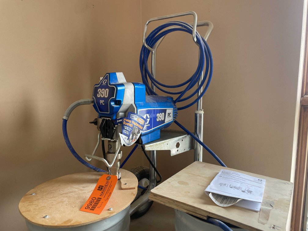 Electric Airless Paint Sprayer (Upstairs)