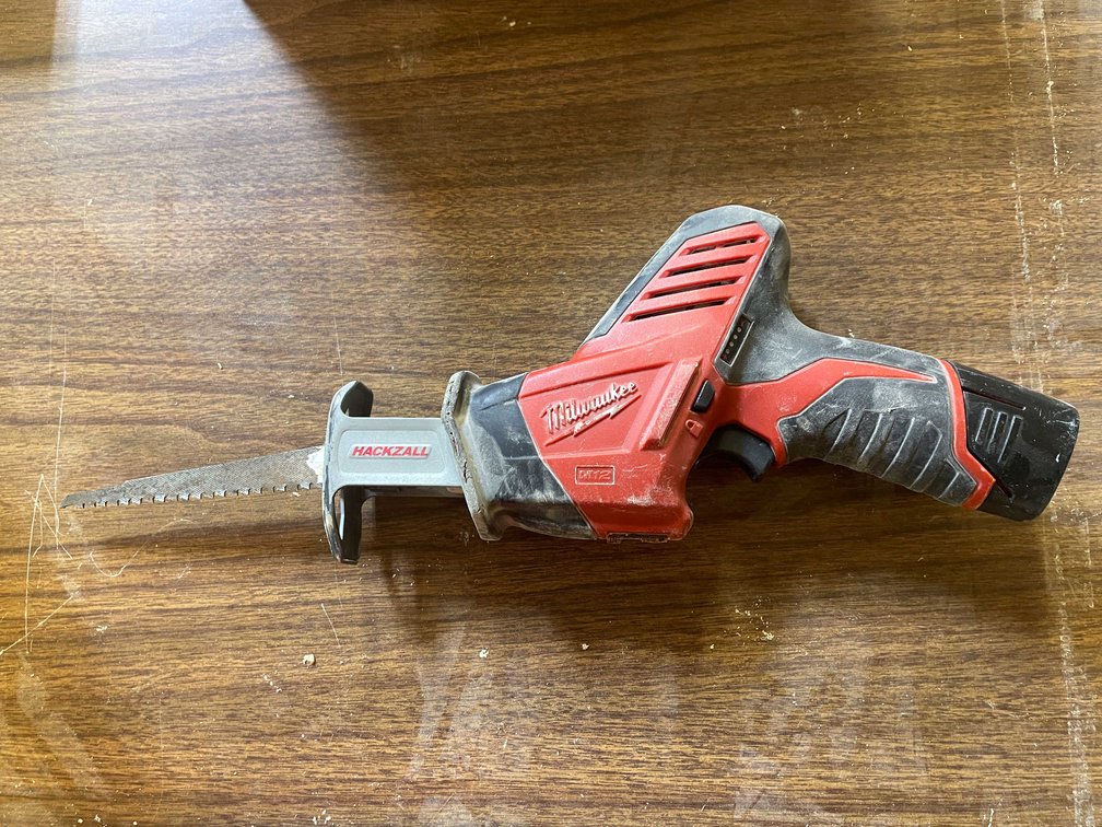 Milwaukee M12 Hackzall