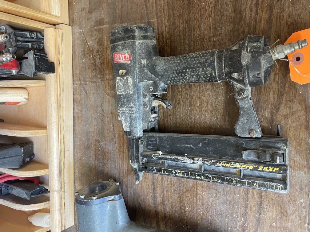 Air Powered Staple Guns