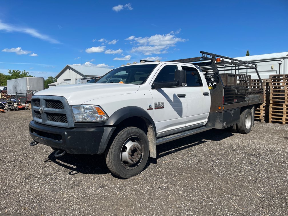 2015 Ram 5500 HD Crew Cab Flatbed Truck (Has WI Title)