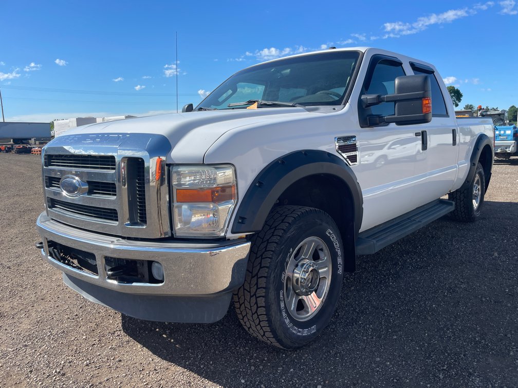2009 Ford F250 XLT Super Duty Crew Cab Pickup Truck (Has WI Rebuilt Salvage Title)