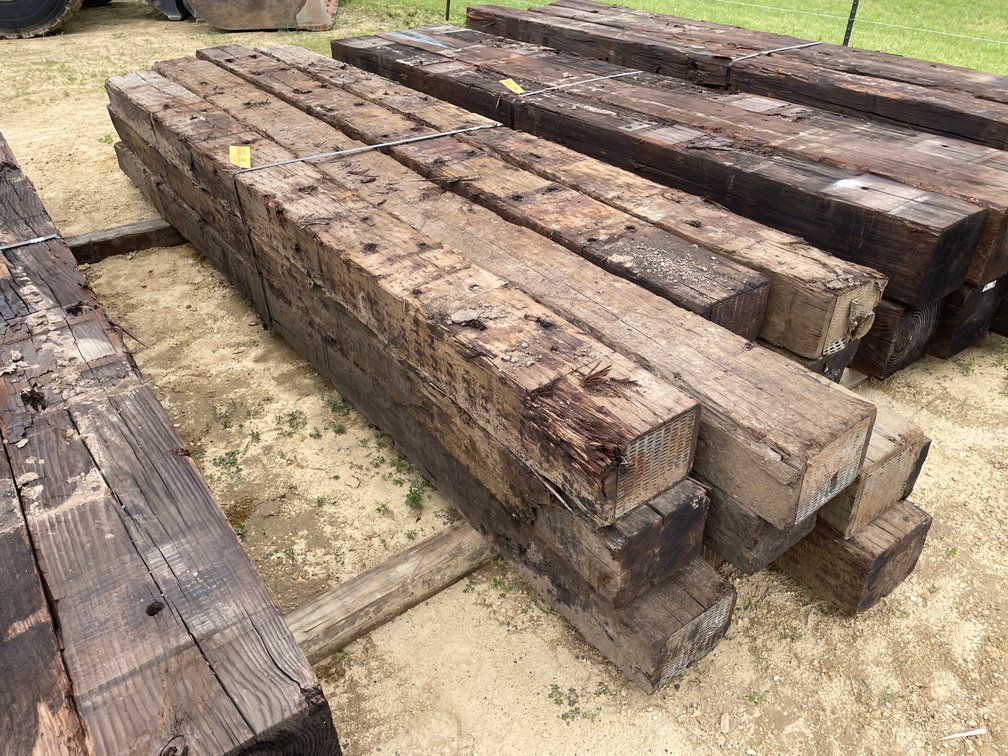 Bundle of (12) Railroad Ties