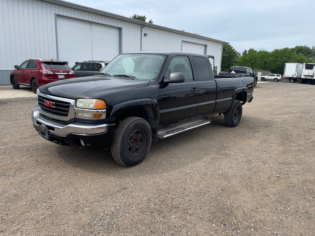2006 GMC 2500HD Pickup Truck (Has WI Title)