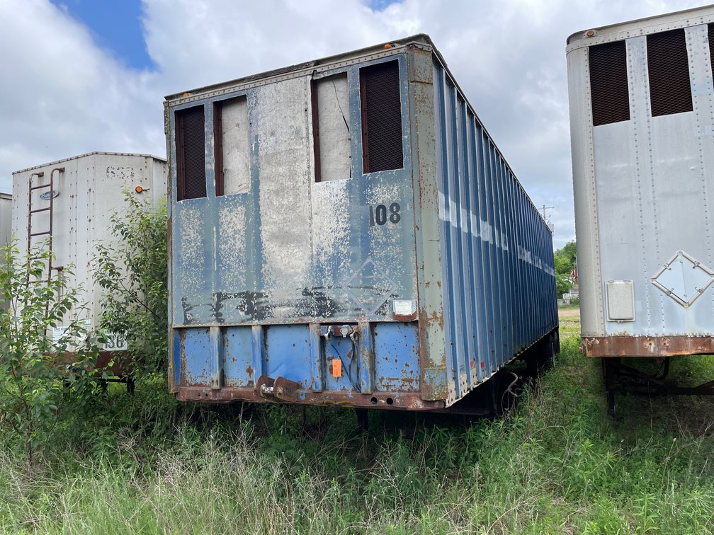 1974 Gindy Semi Van Trailer Full of Wood (No Title)
