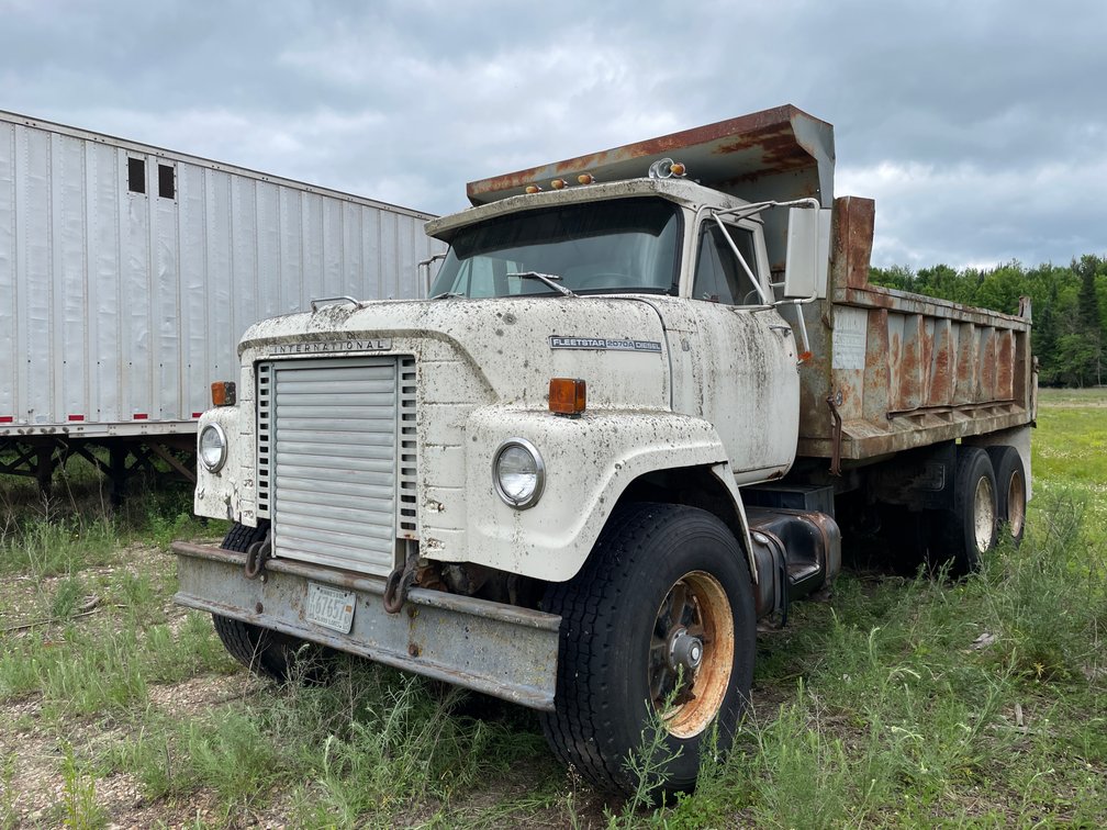 1974 FleetStar 2070A Tandem Axel Dump Truck (No Title)