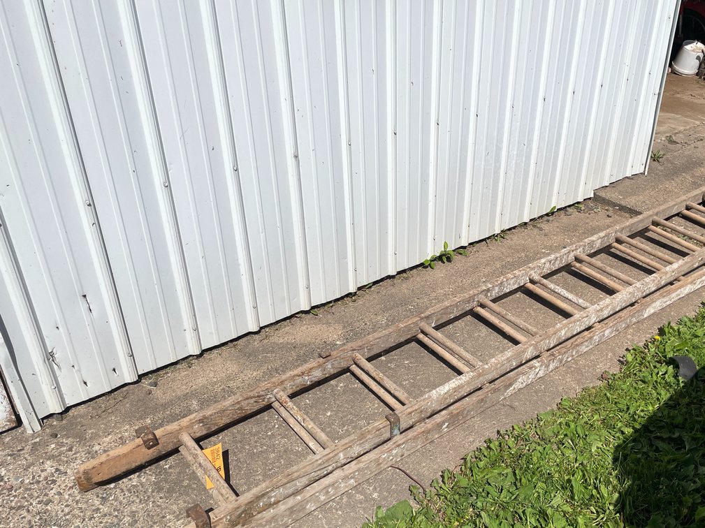 Wooden Extension Ladder