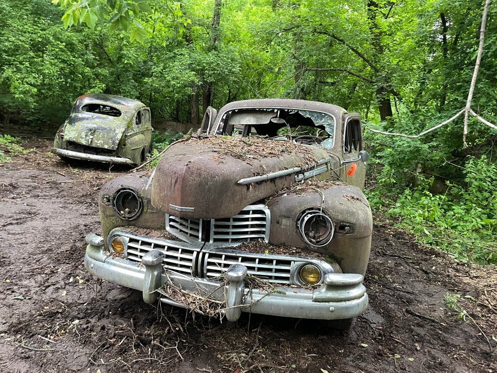 Late 1940's Era Lincoln Zephyr 4-Door Sedan (No Title, For Parts)
