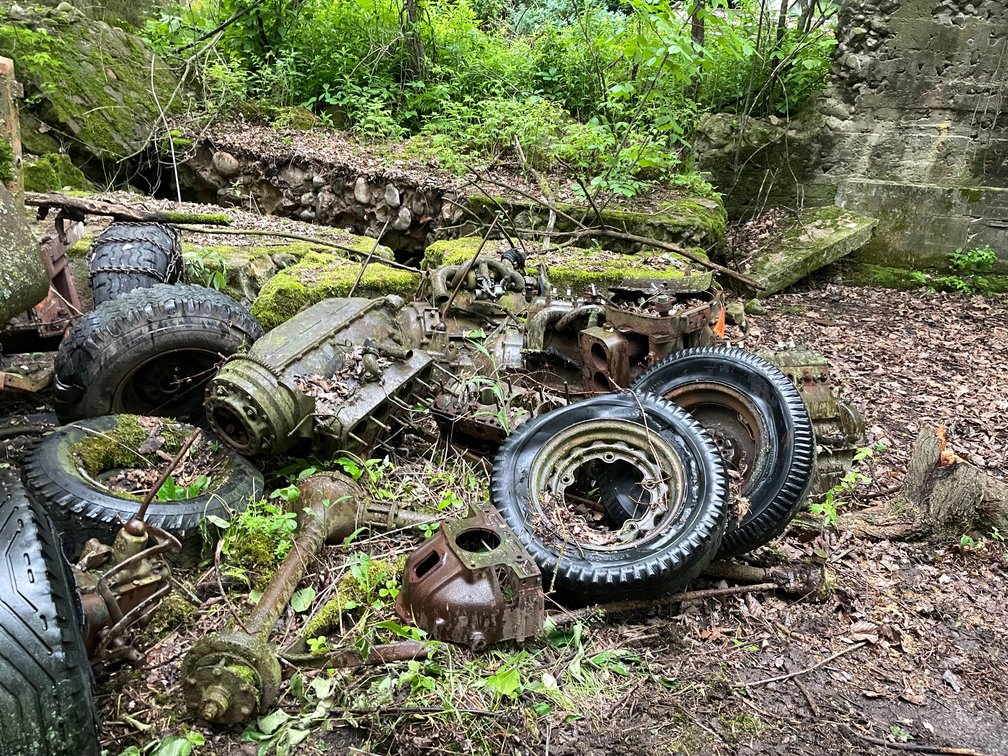 Scrap Engines and Transmissions