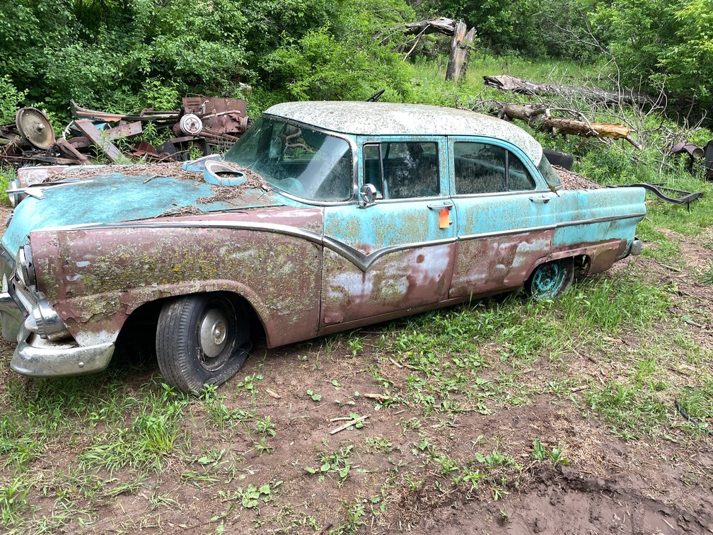 1950's Era Ford Fordomatic 4-Door Sedan (No Title, For Parts)