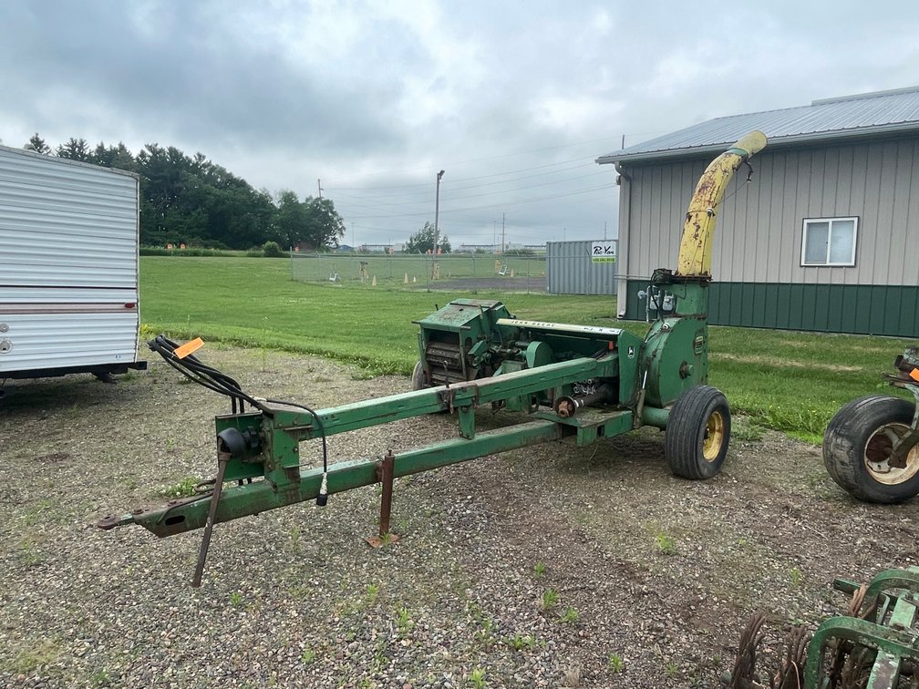 John Deere 3940 Chopper