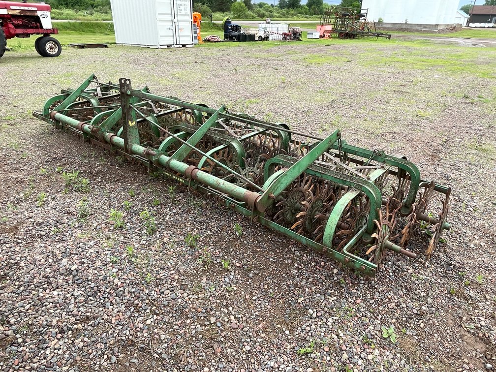 John Deere 3-Point Rotary Hoe