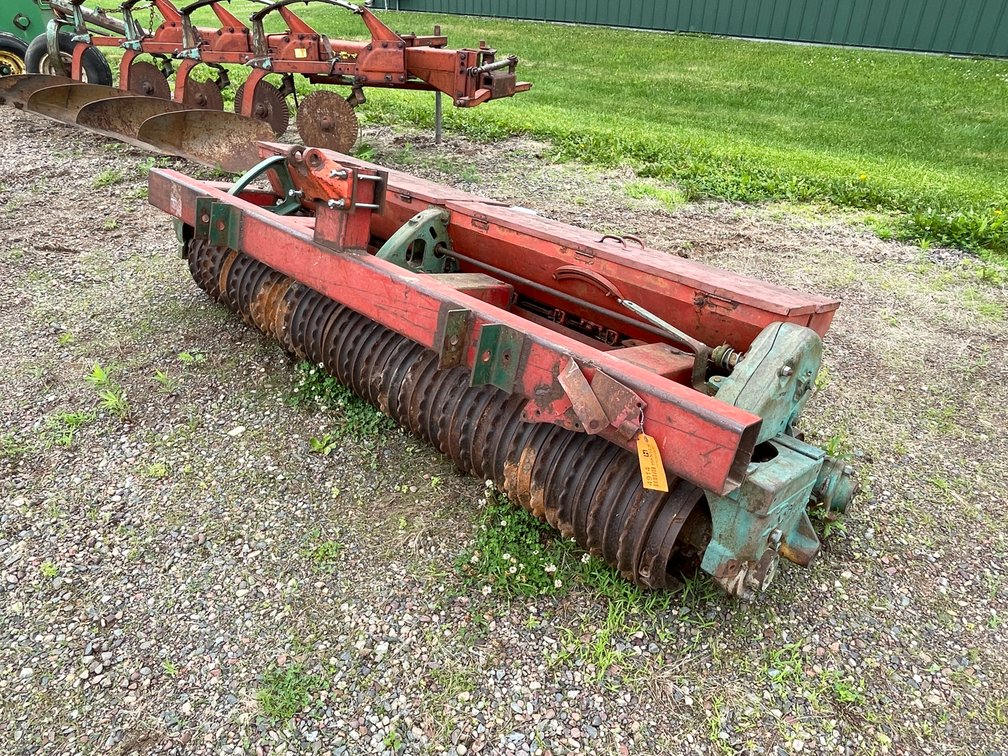 Brillion 3-Point Seeder