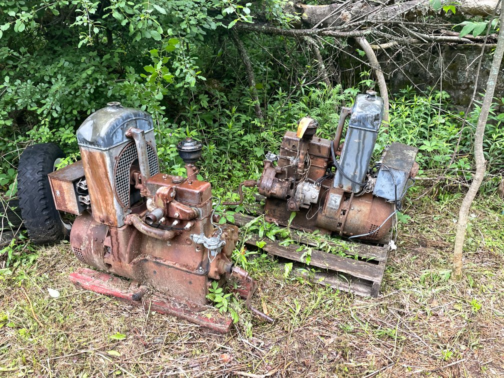 (2) Motors and Steel Scrap
