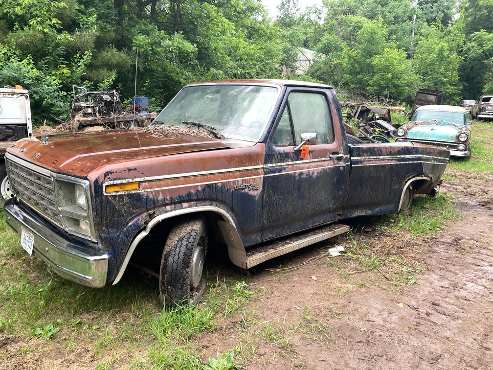 (2) Vehicles for Scrap or Parting Out (Has WI Title)