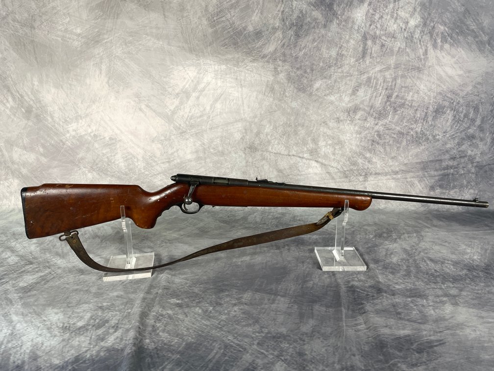 Mossberg 140K .22 S-L-LR Bolt Action Rifle, SN: NSN, (Downing, WI)