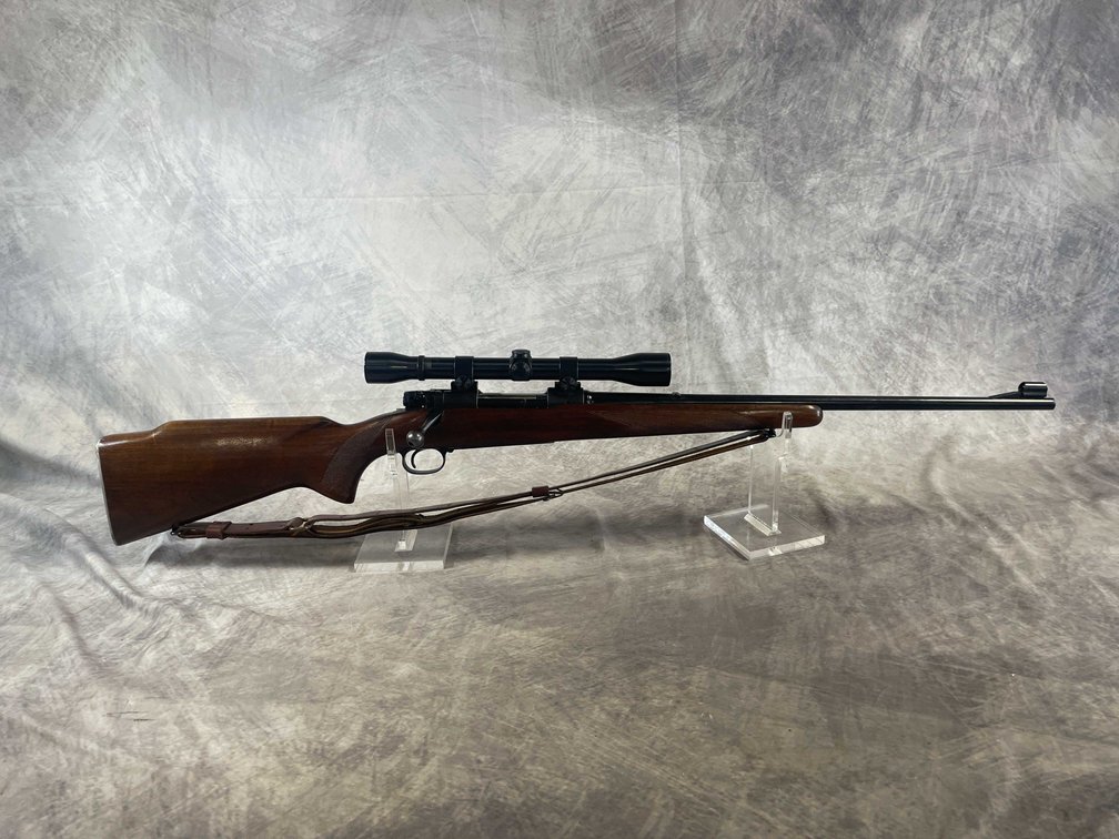 Winchester 70 Featherweight , 243 WIN Bolt Action Rifle, SN: 367405, (Neenah, WI)