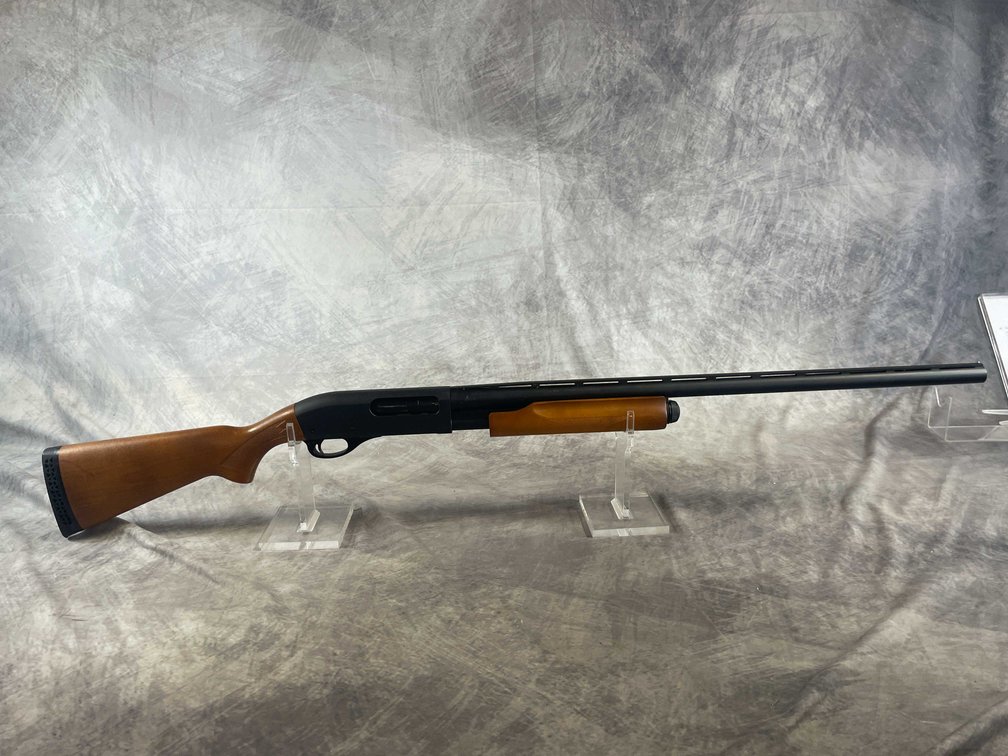 Remington Model 870, 12 Ga. Pump Action Shotgun, SN: C482712A, (Neenah, WI)