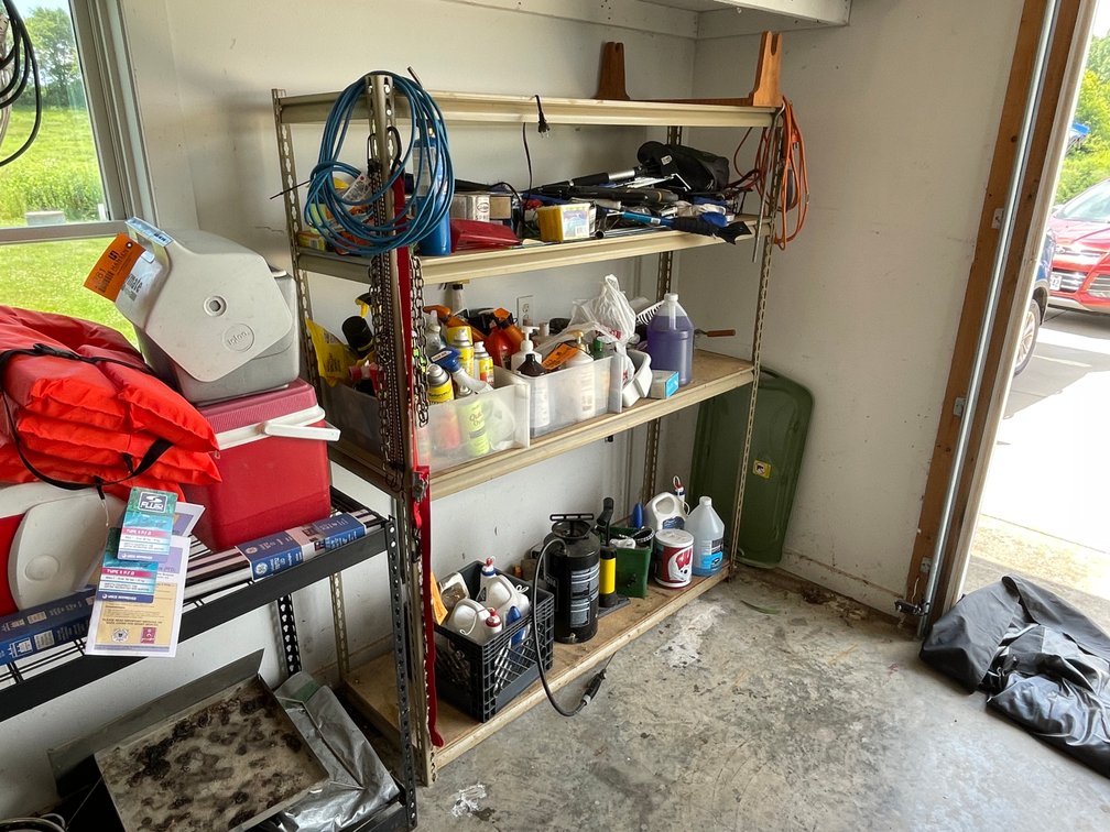 (3) Tier Shelving Unit