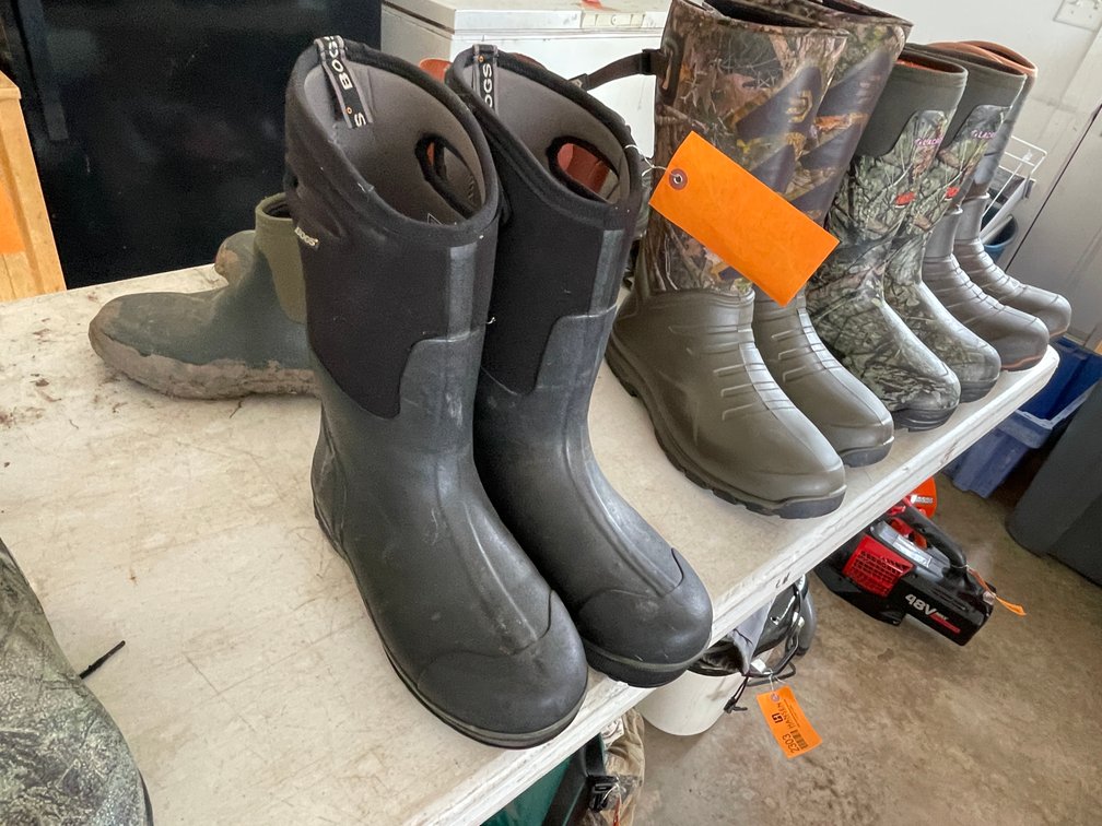 Men's Bogg Boots