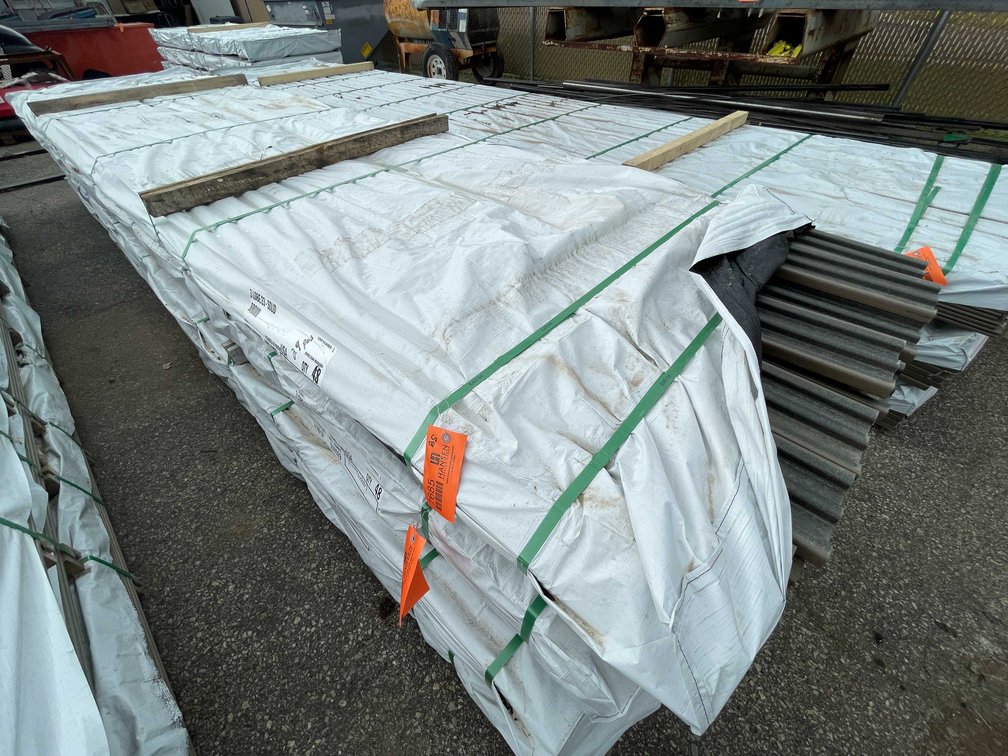 16' Bundle- Venture Brown Solid Composite Deck Boards (O8)