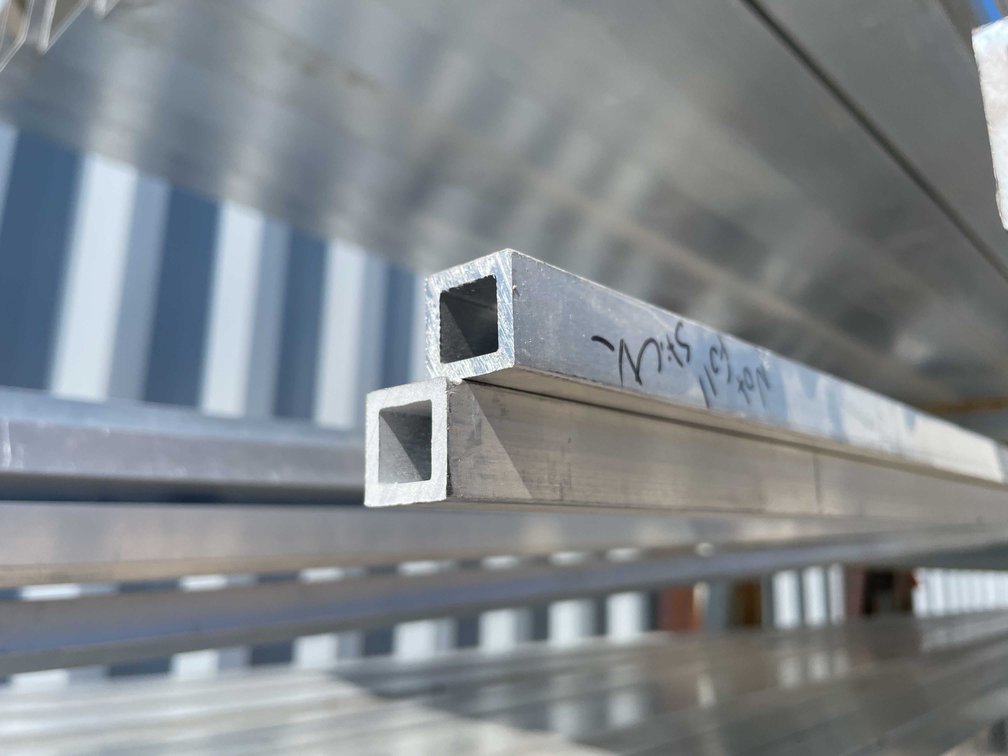 (2) Extruded Aluminum Square Tube Stock (CONTGREYRACK)