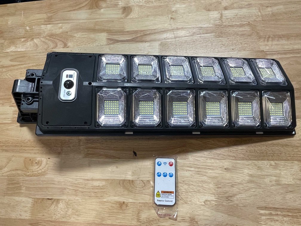 LED Parking Lot Yard Light (PR12)