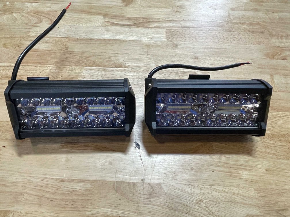 (2) LED 6.5" Long Worklights, 12/24vdc (PR12)