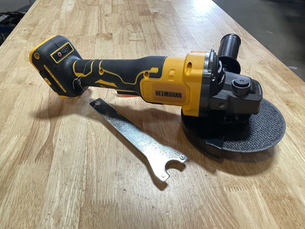 Dewalt 20 Volt Compatible Cut Off Tool (PR12)