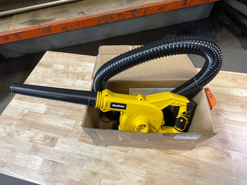 Dewalt 20 Volt Compatible Leaf Blower (PR12