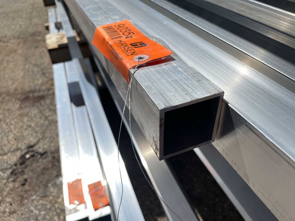 (1)Extruded Aluminum Square Tube Stock (CONTGREYRACK)