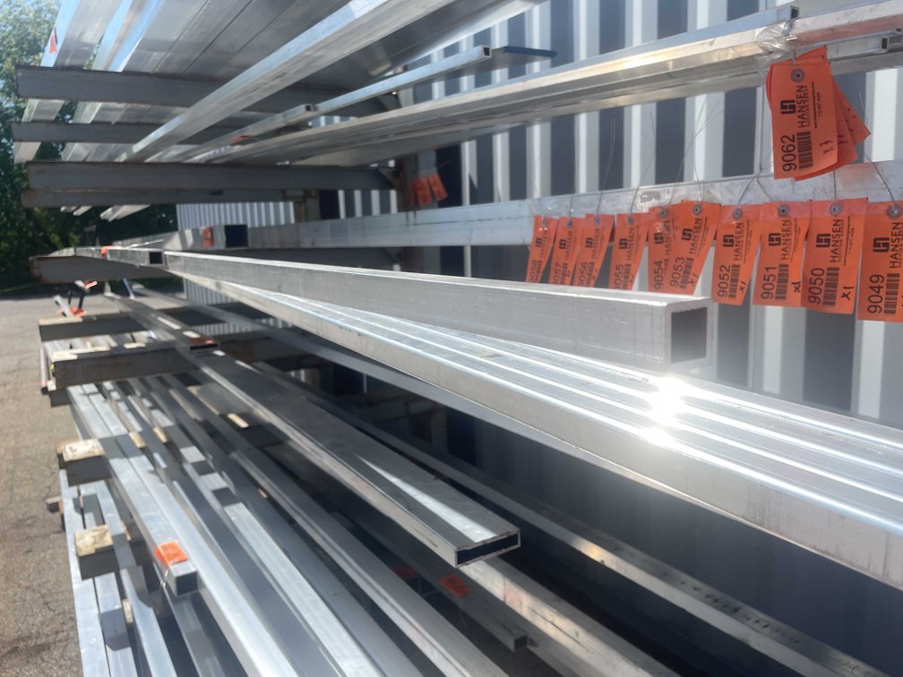 (2) Extruded Aluminum Square Tube Stock (CONTGREYRACK)
