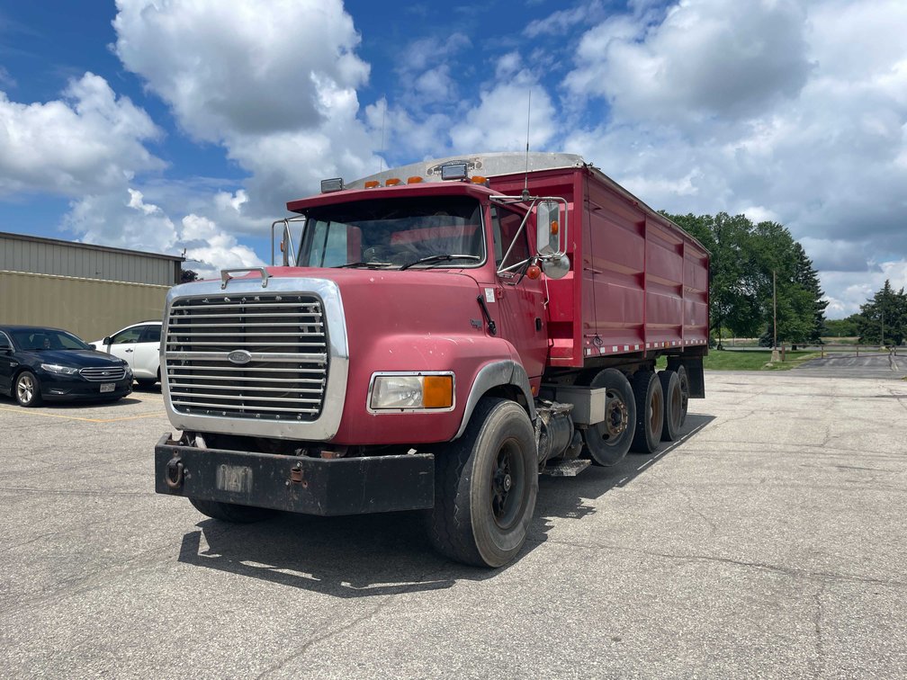 1979 Ford Silage/Grain Truck (Has WI Title)(OF)
